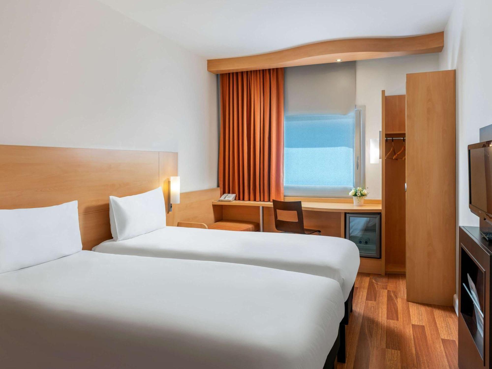 Ibis Izmir Alsancak Hotell Eksteriør bilde